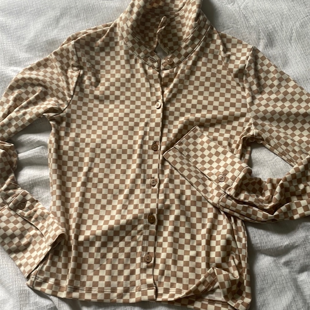 Checkered button up